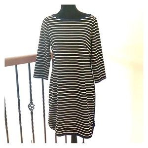 Like new Jessica Howard striped dress.